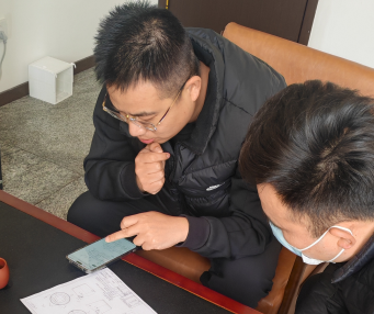 تیم فناوری Hongzifeng بار دیگر مورد تحسین مشتریان قرار گرفت.