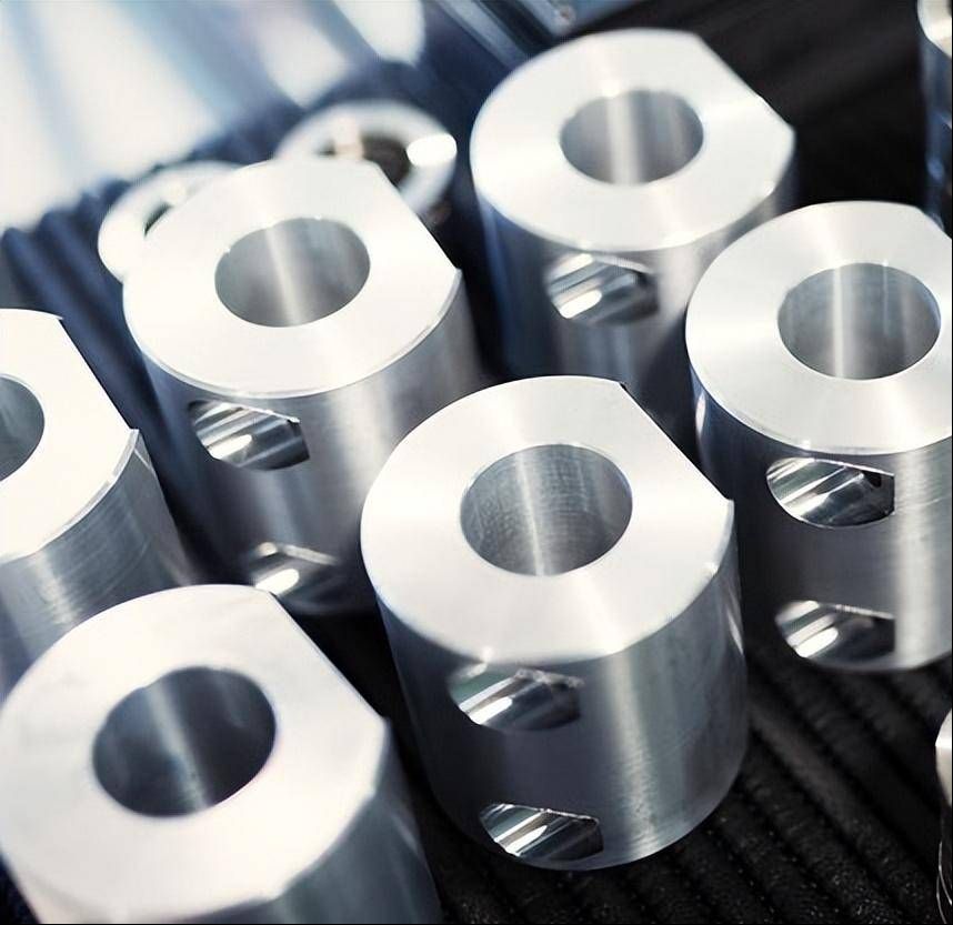 ماشین آلات Haozhifeng: عمیقاً درگیر تجارت خارجی سخت افزار است